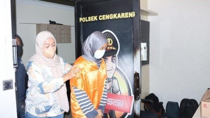 tersangka-neneng-umaya-36-pembunuh-dini-nurdiani.jpg